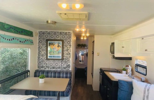 New Braunfels Cabin | Charming River Cabin WITH RV