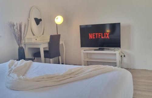 Amsterdam North House | Charming Rooms With View