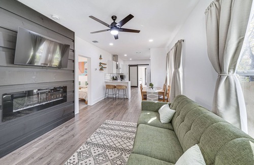 Nevada Street House | Charming San Antonio Home ~ 2 Mi to The Alamo!