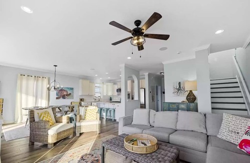 Topsail Beach House | Charming soundside home with private beach & dock