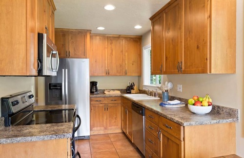 Salt Lake City House | Charming & Spacious Retreat - Record snow fall!