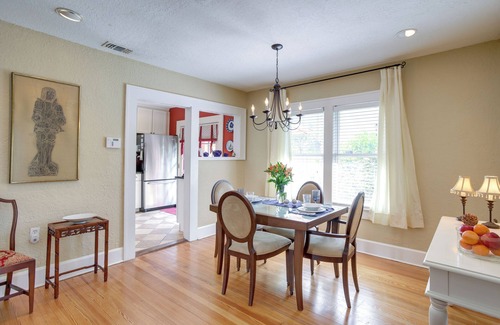 Historic Old Northeast Cottage | Charming St Petersburg Bungalow 2 Mi to Downtown!