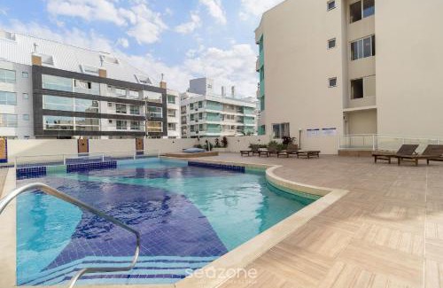 Ingleses Norte Apartment | Charming Stay Steps from the Sea FTM0401
