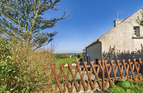 Plouguerneau Ski Chalet | Charming stone house with ocean view