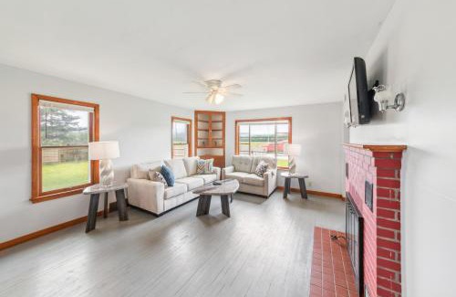 Stowe House | Charming Stowe Retreat with Mountain Views home