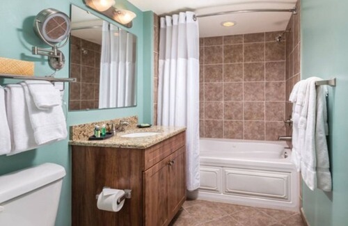 Ash Resort | Charming Studio at Club Wyndham Towers on the Grove, North Myrtle Beach