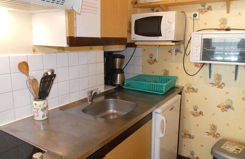 Pla d'Adet Apartment | Charming Studio for 4 in Saint-Lary-Soulan - Near Slopes, Parking, South-West Exposure