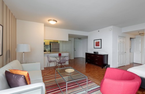 Downtown Jersey City Apartment | Charming Studio 20 Minutes to Midtown NYC