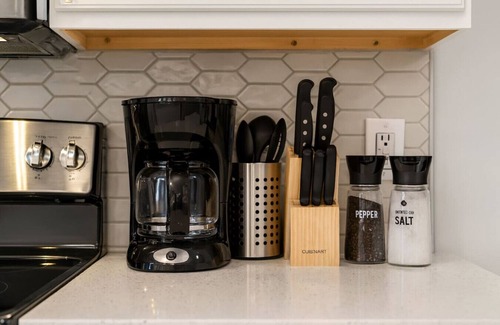 Five Points South Apartment | Charming Studio in Historic Five Points South #10