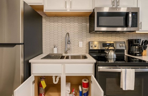 Five Points South Apartment | Charming Studio in Historic Five Points South #10