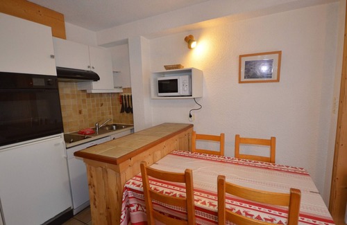 Les Gets Apartment | Charming Studio Near Village Center, 150m from Slopes, Balcony, Pet-Friendly