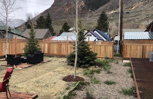 Silverton Apartment | Charming suite in the heart of Silverton