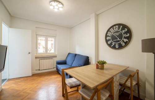 Egia Apartment | Charming sweet rio deba apartment by Cisan Rentals