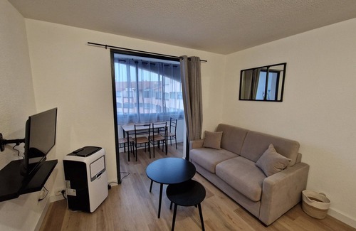 Port-la-Nouvelle Apartment | Charming T2 in residence close to the beach and all amenities