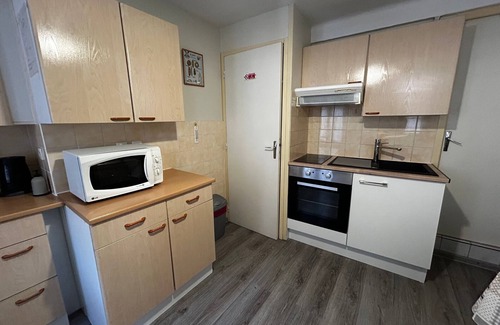 La Roche-Posay Apartment | Charming T2 with WIFI and parking in central La Roche-Posay