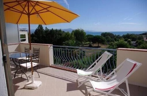 Antibes City Centre Apartment | Charming three-room apartment with panoramic view of the Baie des Anges,