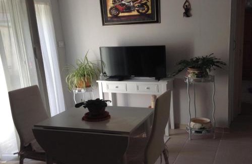 Dax House | Charming town centre house with garden