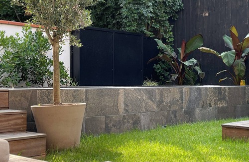 Saint Michel House | charming town house with pool
