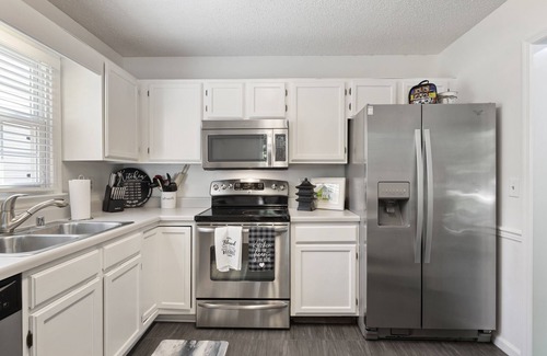 Five Points South House | Charming townhouse 2bed/2.5 bath with patio near downtown