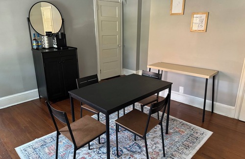 Wilmington Apartment | Charming Trolley Square 1-bedroom apartment
