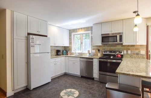 South Chatham House | Charming Updated Home in Chatham