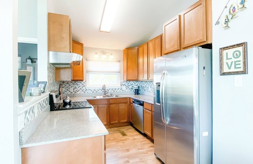 Morgans Point Resort House | Charming 2-bedroom lakeview home, boat ramp mile away, Morgan's Point Resort