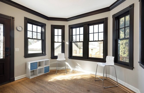 West Side House | Charming Victorian 5-bedroom house -fully updated- in marvelous Saint Paul