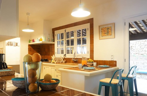 Cala San Vicente Ski Chalet | Charming Villa Private Pool & Garden, BBQ & Beach at Within Distance. Free Wifi