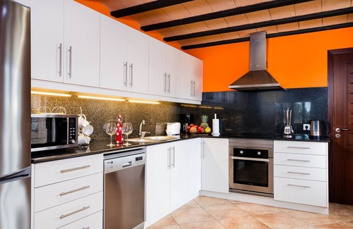 Santa Margalida Villa | Charming villa near sandy beach