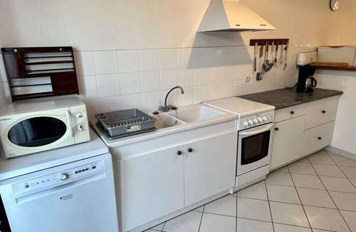 Plage d'Argeles House | Charming Villa with Garden, Terrace, and Parking Near Argelès-sur-Mer Beaches