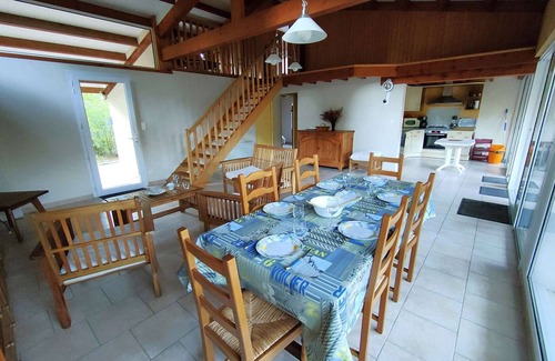 Le Canon Villa | Charming Villa with Large Garden near Forest & Ocean in Le Canon, Cap-Ferret