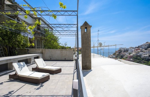 Liparlati Villa | Charming villa the two sisters