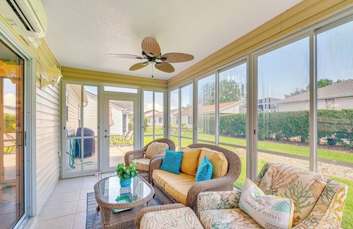 Lynnhaven Cottage | Charming Villages Home w/Lanai & Golf Cart!