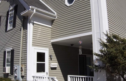 Provincetown Condo | Charming West End 1 Bd 1st Fl - Steps to Beach - With Private Parking