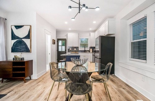 Kansas City House | Chase House on Forest · Renovated 2 BR Home | Long term welcomed | Midtown