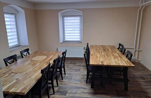 Loucna Pod Klinovcem Cabin | Chata Na Rozcestí