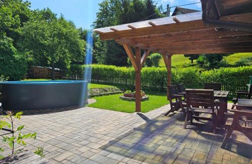 Lazne Belohrad House | Chata u potoka
