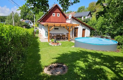 Lazne Belohrad House | Chata u potoka