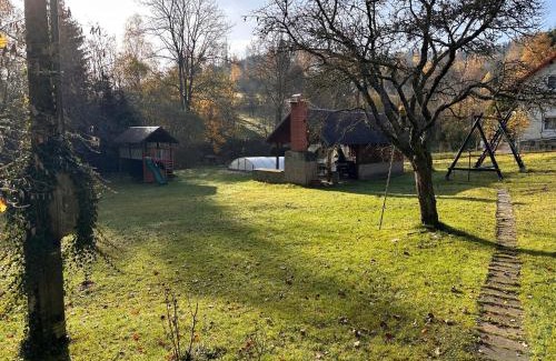 Radvanice House | Chata u vleku