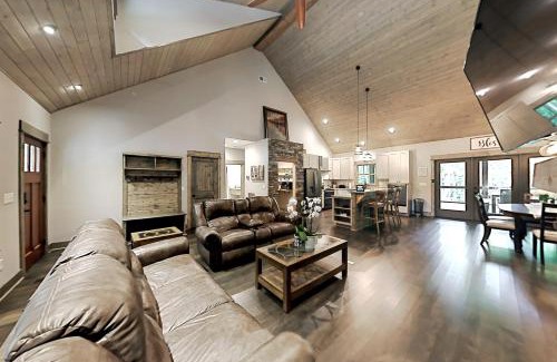Pisgah Forest House | Chateau Boylston