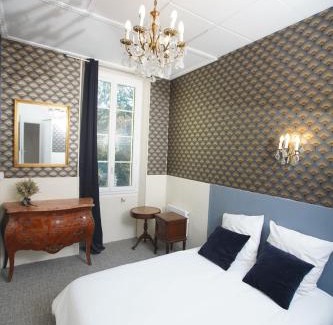 Saint-Zacharie House | Chateau de mont-vert