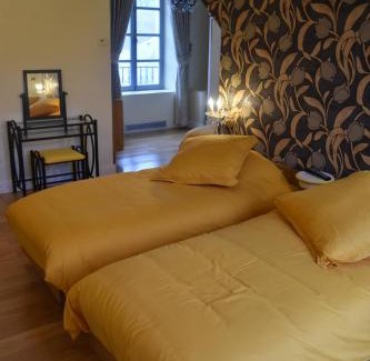 Monein Bed & Breakfast | Chateau Roquehort