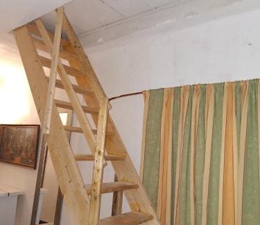 Chateauneuf-du-Pape House | Chateauneuf du Pape - Chez Marie-suite loft parentale - Idéale pour 2 adultes - 2 enfants - vue panoramique - terrasse - Jacuzzi en option