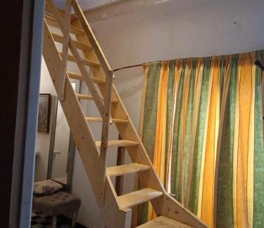 Chateauneuf-du-Pape House | Chateauneuf du Pape - Chez Marie-suite loft parentale - Idéale pour 2 adultes - 2 enfants - vue panoramique - terrasse - Jacuzzi en option