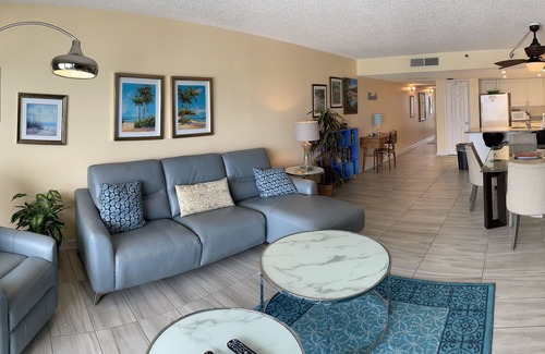 Indian Shores Condo | Chateaux Beachfront Condo