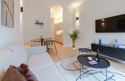 Ixelles Apartment | Chatelain I - One Bedroom Apartment, Sleeps 4
