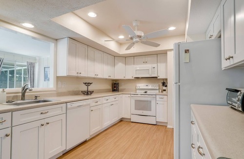 South Venice House | Check out our newly renovated pool home.