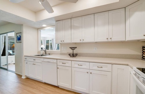 South Venice House | Check out our newly renovated pool home.