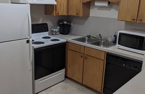 Killeen House | Cheerful 2-bedroom townhome