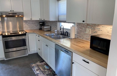 Seneca Falls House | Cheerful 2 Bedroom House with off street parking